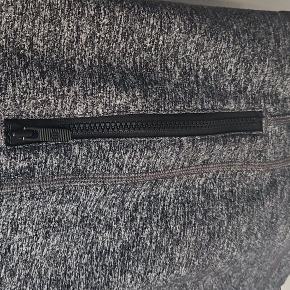 Lululemon Woman's Zip-Uo Jacket - Picture 7 of 13